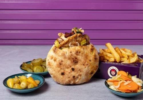 פיתה חזה עוף