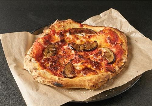 פיצה מלנזנה