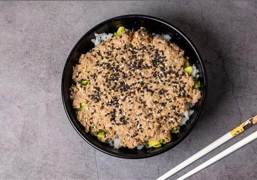 853 טרטר טונה במיונז ואבוקדו