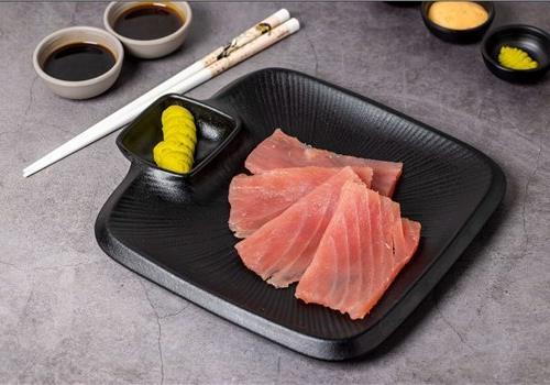 851 סאשימי טונה אדומה