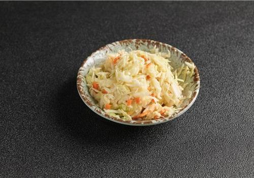 סלט כרוב לבן