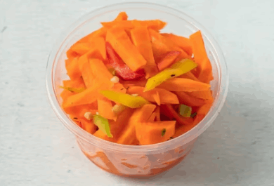 סלט גזר חריף