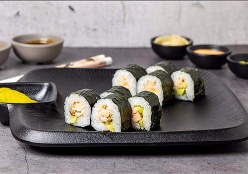 206 סלמון בטמפורה ואבוקדו