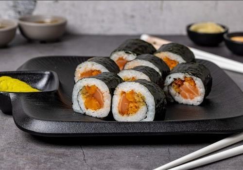 702 פוטומאקי ספייסי סלמון