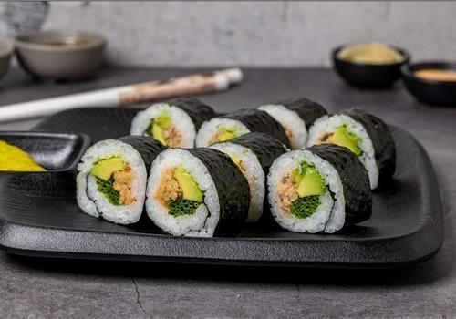 705 פוטומאקי סלמון סקין