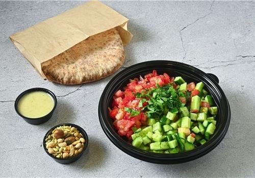 סלט קצוץ קטן