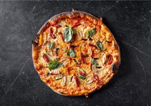 פיצה ארטישוק משפחתית