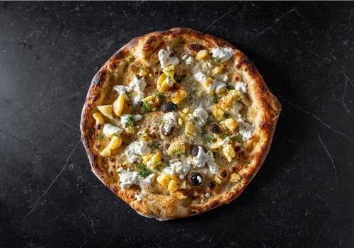 פיצה תפוח אדמה מדורה משפחתית