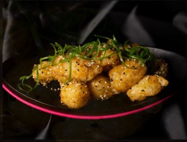 נשנושי עוף בטמפורה