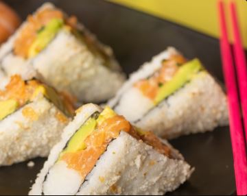 סנדוויץ' ספייסי סלמון