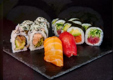 קומבינאצה דגים - 18 יח'