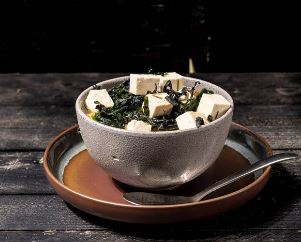 מרק מיסו יפני