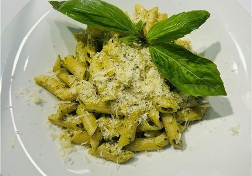 פסטה שמנת פסטו