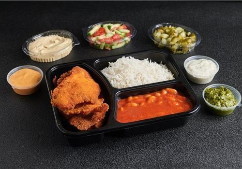 שניצל בצלחת