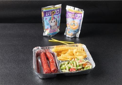 ארוחת נקניקיות לילדים