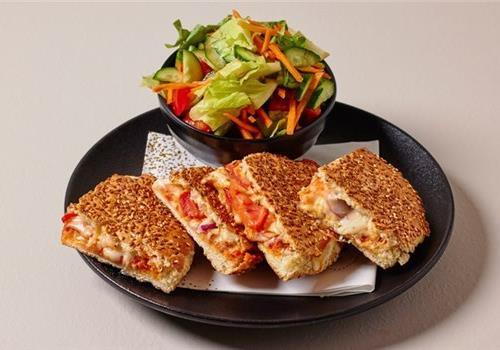 בייגל טוסט ישראלי