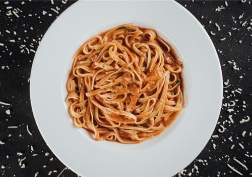 פסטה פפרדלה