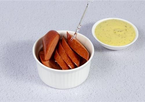 נשנושי נקניקיות