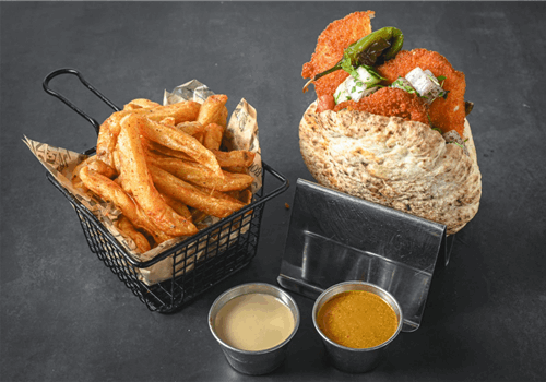 שניצל בפיתה