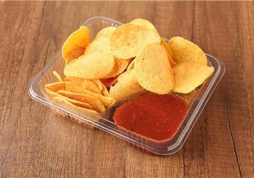 נאצ'וס קלאסי בליווי סלסה