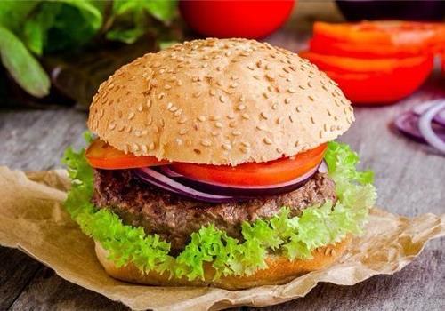 המבורגר 110 גר'