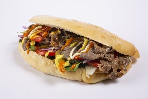 חצי כריך ביף מן אנטריקוט