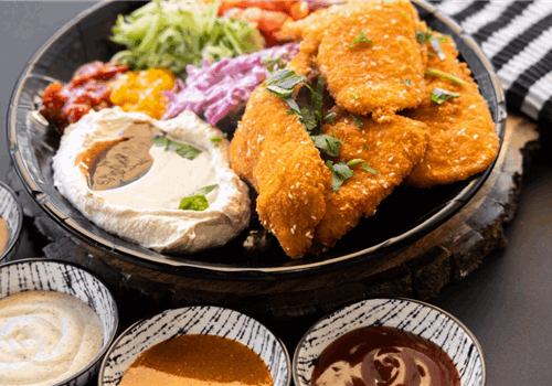 שניצל בצלחת